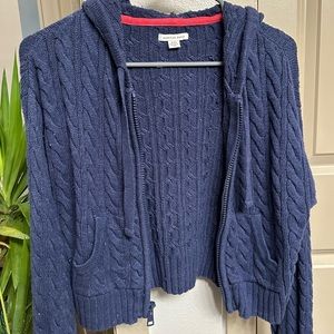 American Eagle Zip Up Sweater